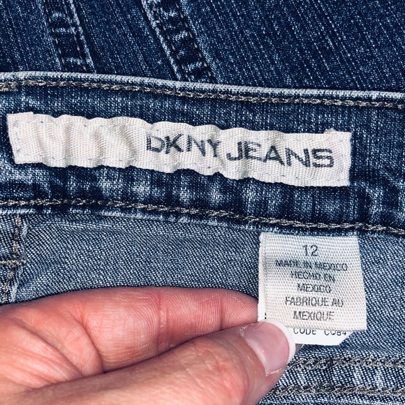 DKNY East Village Jeans - Picture 3 of 4